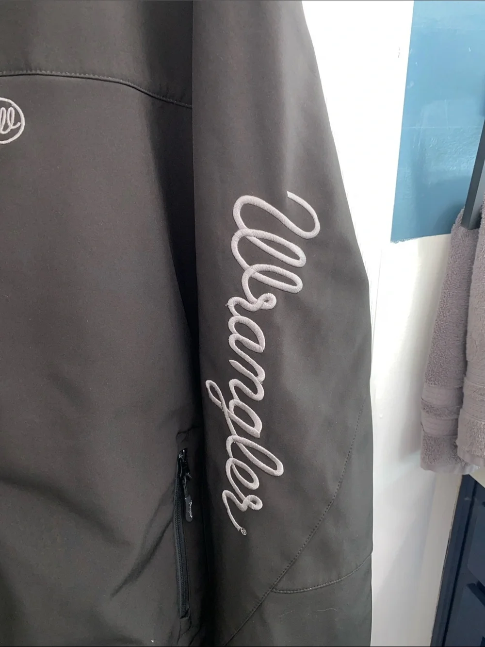 Wrangler performance softshell